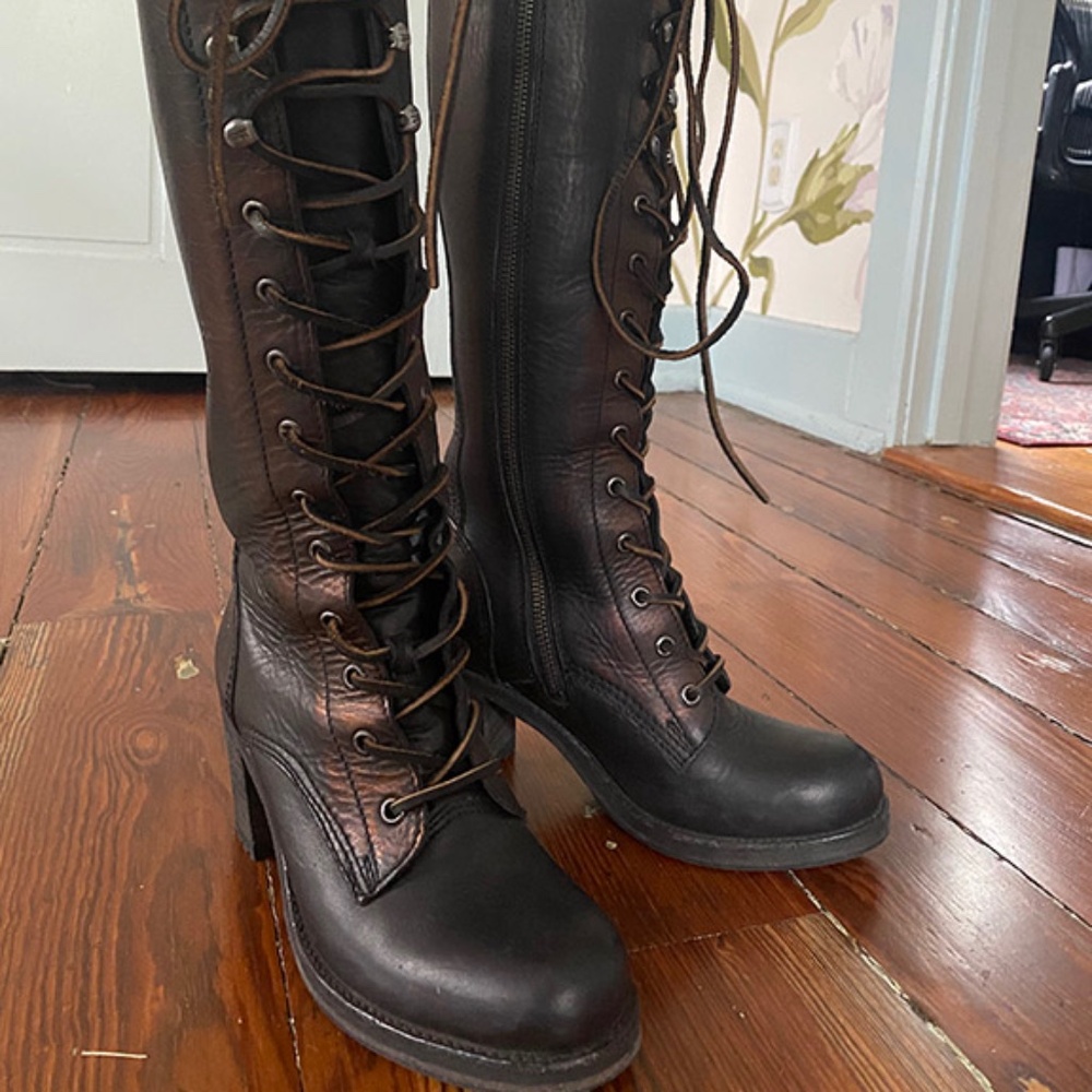 NWOT Black Frye Karen Tall Lace up Boots